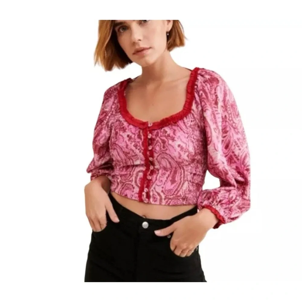 Free People Dare Me Velvet Cropped Blouse Pink Paisley Smocked Cropped Blouse XS